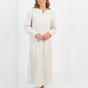 Vintage Lady Manhattan 100% Cotton Flannel Nightgown White Blue Floral Lace S